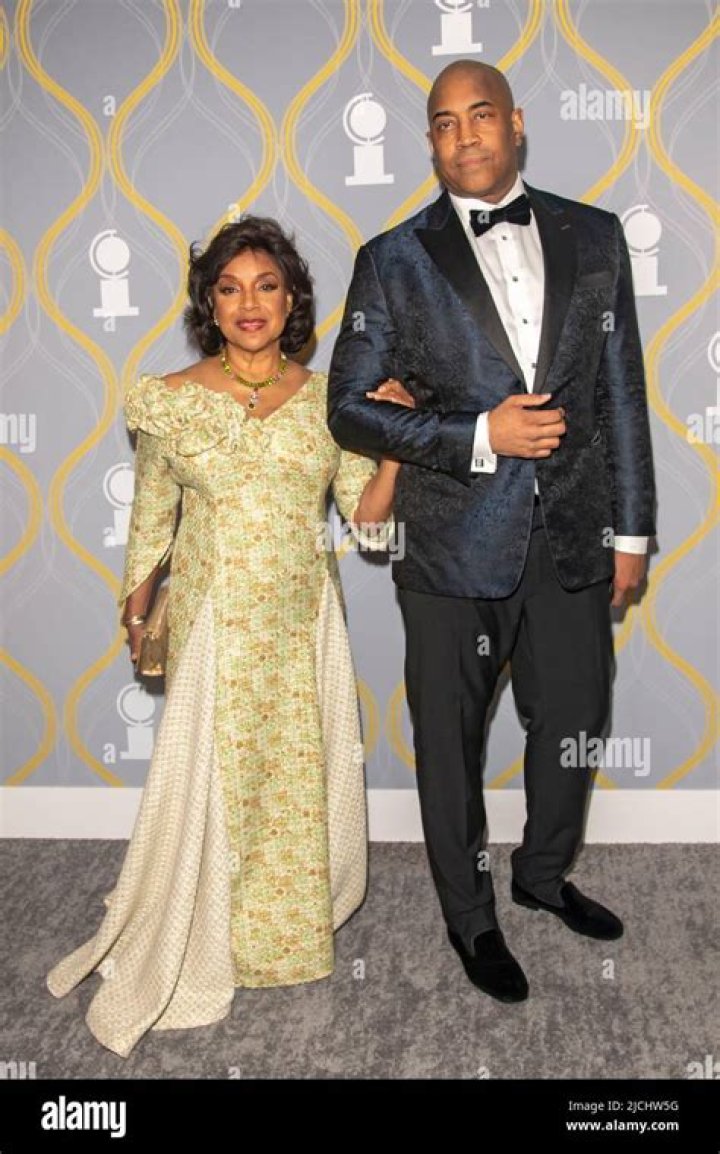 
Ahmad Rashad has been Married to his Wife, Ana Luz Rodriguez since 2016 
