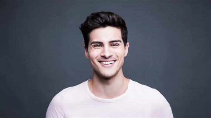 Anthony Padilla Height, Weight, Net Worth, Age, Birthday, Wikipedia, Who, Nationality, Biography