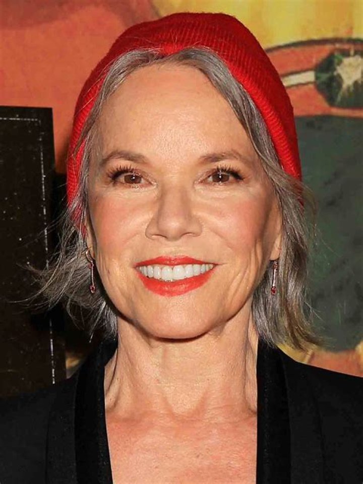 Barbara Hershey Height, Weight, Net Worth, Age, Birthday, Wikipedia, Who, Nationality, Biography