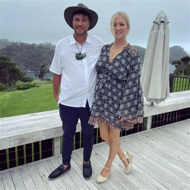 
Charley Hoffman Caddie Height, Weight, Net Worth, Age, Birthday, Wikipedia, Who, Nationality, Biography 