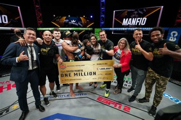 
MMA Fighter Raush Manfio Wife Michele Manfio And Daughters, Couple Sharing 12 Years Of Togetherness 