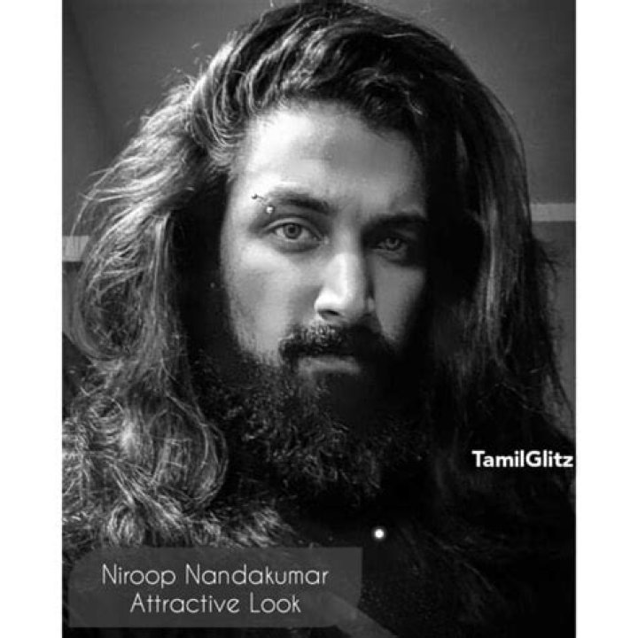  Niroop Nandakumar