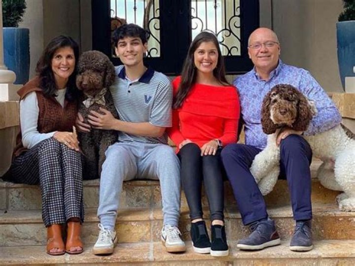 Tana Holding’s Parents and Family Are From The United Kingdom