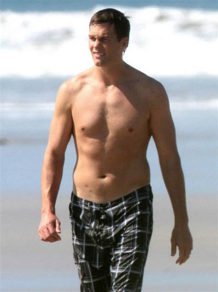 Tom Brady Height, Weight, Net Worth, Age, Birthday, Wikipedia, Who, Instagram, Biography