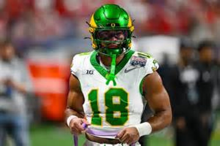 
Who Are Kenyon Green Parents Shalonda And Henry? His Net Worth In 2022 Explored 