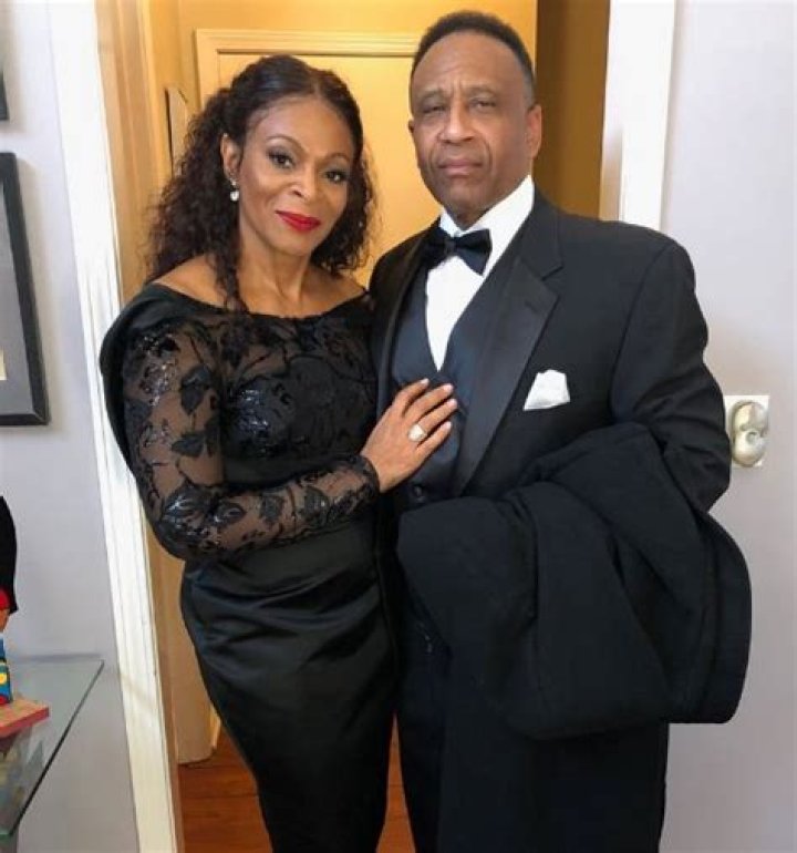 
Who Is Donna Biscoe Husband? Family Status And Children Details 