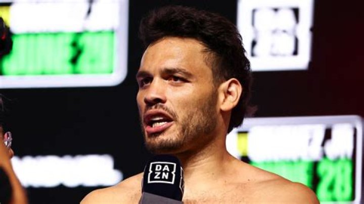 
Who Is Julio Cesar Martinez Trainer? Details About Eddy Reynoso 